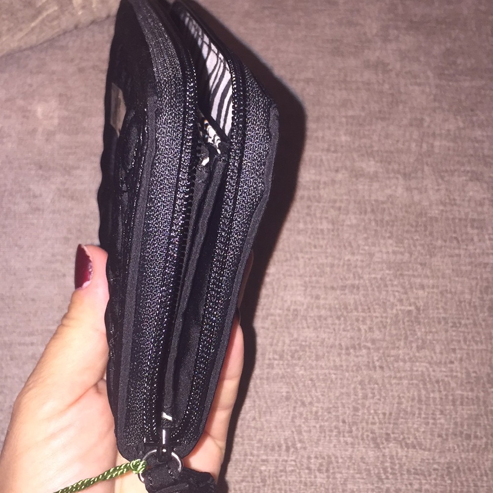 Wallet - Picture 3 of 6